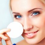 Чем можно снимать макияж: выбираем подходящую косметику 17 Makeup remover logo