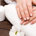 Белые пятна на ногтях: причины, симптомы, лечение 20 White stain on nails