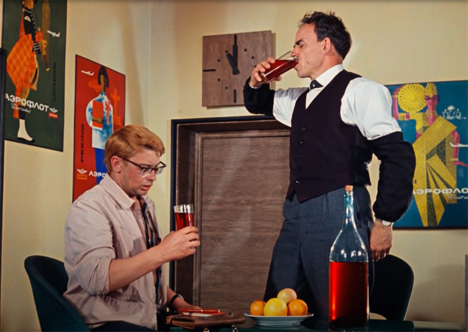 Так выпьем же за то, чтоб наши желания совпадали с нашими ... 7 Kavkazskaya plennitsa 14