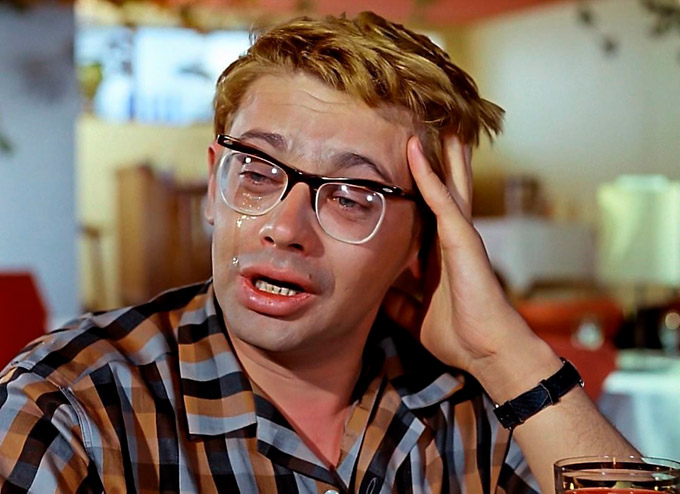 Кто в фильме произносил тост о «маленькой, но гордой птичке», когда Шурик растрогался и произнес знаменитую фразу «Птичку жалко»? 8 Kavkazskaya plennitsa 2