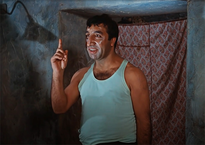 Тот, кто нам мешает, тот нам … 12 Kavkazskaya plennitsa 5