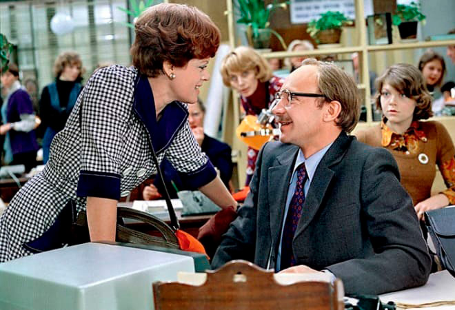 Кто из режиссеров снял данный фильм? 8 Love affair at work 6