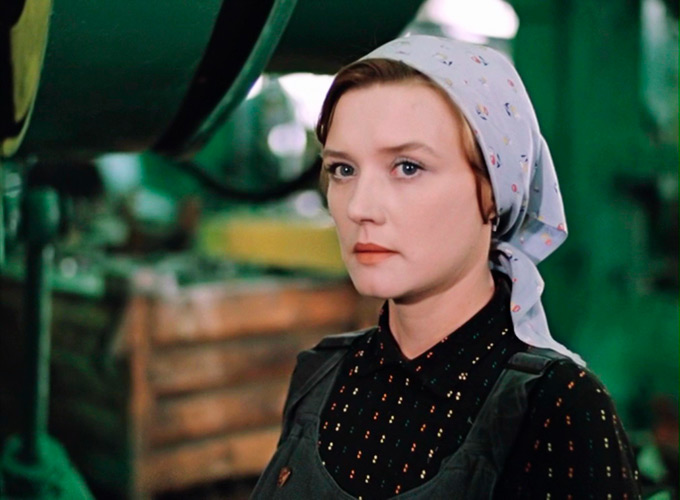 Как звали главную героиню фильма? 10 Moscow does not believe in tears 4