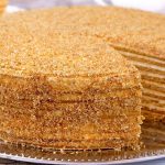 Самый простой рецепт медовика, который сделает каждая хозяюшка 24 медовика