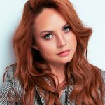 Максим: испытания и культовые хиты в жизни певицы 17