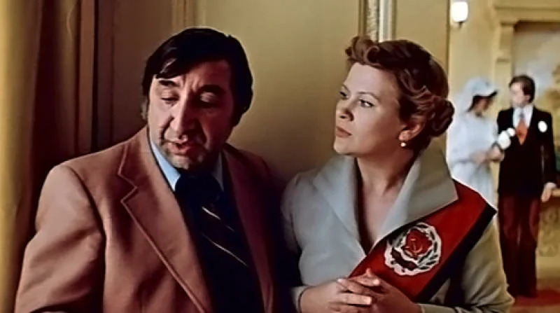 Из какого фильма с Фрунзиком Мкртчяном этот кадр? 11 20643