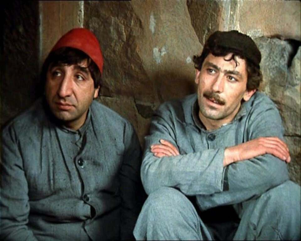 Из какого фильма с Фрунзиком Мкртчяном этот кадр? 15 20663