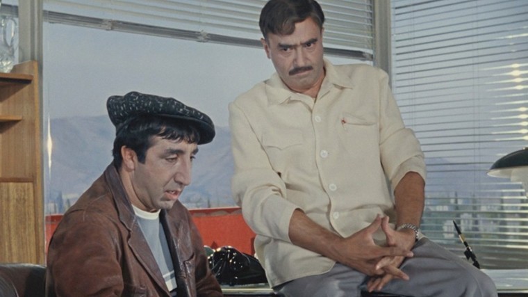 Из какого фильма с Фрунзиком Мкртчяном этот кадр? 18 20678