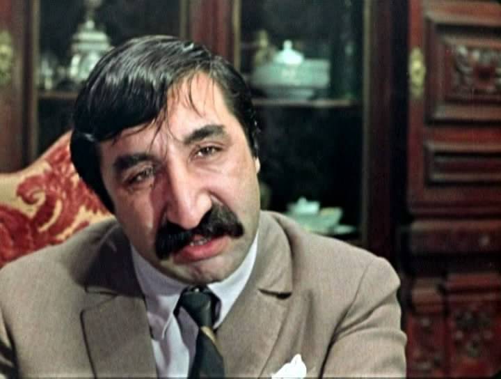 Из какого фильма с Фрунзиком Мкртчяном этот кадр? 14