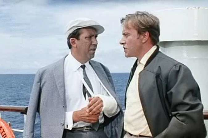 Как зовут главного героя фильма? 9 24829