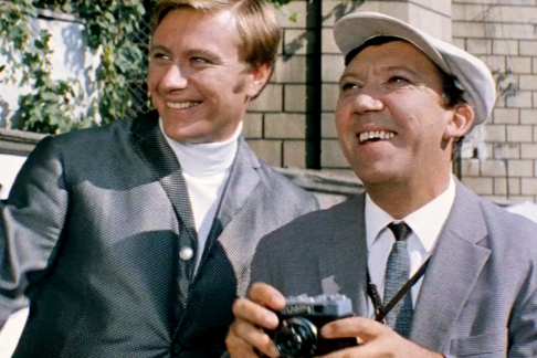 Как контрабандисты Геша и Лёлик называли главаря банды? 17 24872