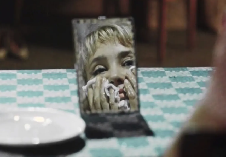 Чем Людмила лечила пчелиные укусы? 18 24991