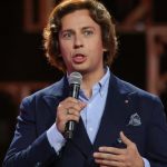 "Высмеиваю лживых, жалких пропагандистов" - Галкин объяснил пародию на Соловьева и признался в любви к российскому народу 16 756461386796222 e1654756258278