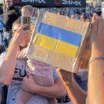 Лицо перекошено, ни петь, ни разговаривать - больной Потап вышел собирать деньги для Украины в Мадриде 13 289288665 188799620161174 7088448428157744279 n e1655995309259