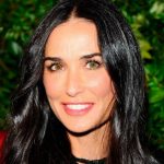 59-летняя многодетная мать Деми Мур впервые показала романтические фото с любимым 13 demi mur e1655379704344