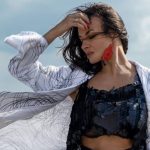 "Богиня плодородия" - 40-летняя Мейхер всколыхнула воображение поклонников снимком в топе с прозрачным декольте 15 meiherbymeiher 242045494 334106025156484 8691088210088112727 n e1658214394230