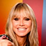 49-летняя Хайди Клум соблазнительно продемонстрировала фигуру в купальнике 14 Haili Klum