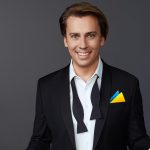 "Рядом с вами сидят русские и не понимают за что они заплатили" - Галкин потроллил россиян в Юрмале 17 Kontsert Maksima Galkina v Londone e1659890204474