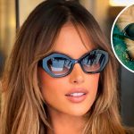 "Потерянная в раю" - супермодель Алессандра Амбросио в фиолетовом бикини позировала лёжа на воде 13 Maket Moldova 1650871362 49