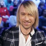 Совсем здоровый и улыбающийся повелитель украинских "волчиц" Олег Винник показался в Германии 14 o 1dfm1omcg1vok1sakhmftv5fl67o e1662467880875