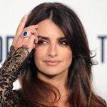 "Какая женщина!" - Пенелопа Крус стала самой яркой звездой Венецианского кинофестиваля 13 rAw7ewn3fEkFnu87oUsY9HE8qOmAAz72 e1662473266432