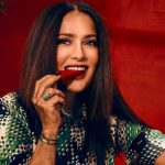 "Образец для подражания" - Хайек в платье с эффектным декольте станцевала на свой День рождения 15 salmahayek 160622715 490916221912604 2593817246181661317 n e1662399592471