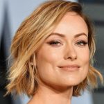 Оливия Уайлд в позрачном платье и без бюстгальтера стала звездой званого бала в Голливуде 15 то что Оливия Уайлд тайно готовила для своего фильма e1665948050739