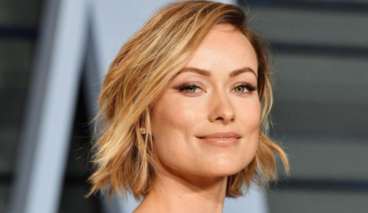 Оливия Уайлд в позрачном платье и без бюстгальтера стала звездой званого бала в Голливуде 7 то что Оливия Уайлд тайно готовила для своего фильма e1665948050739