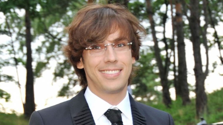 366913055715 e1666554270438