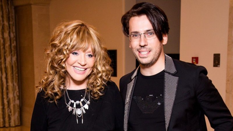 2d0ada4ac29b2bd54bc0a1681258c67f e1670278023607