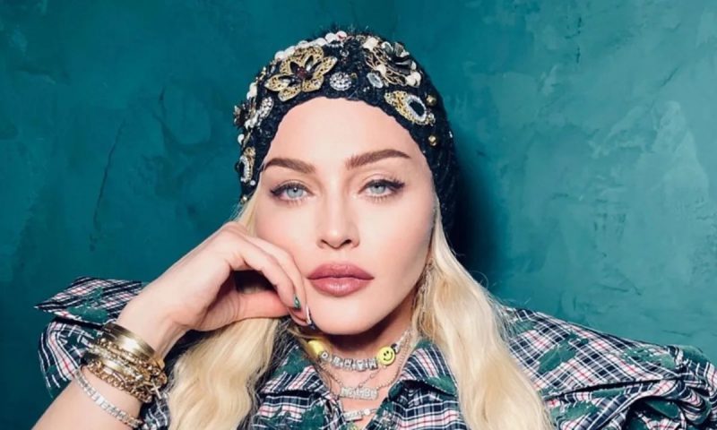 madonna divides fans remix t.jpg e1672329659721