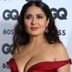 Очаровательная даже в новогоднее утро - Сальма Хайек показала фото в пижаме на фоне горного пейзажа 14 1442036660 e1672643717168