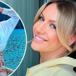 "Испортила мужику фото!" - Никитюк в купальнике соблазнительно выгнулась на лодке на фоне пьющего ситро "пузатика" 14 Maket Moldova 1650871362 40