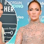 "Сказочно!" - Дженнифер Лопес похвасталась сексуальной грудью в коралловом топе без бретелек 14 Maket Moldova 1650871362 43