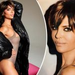 59-летняя Лиза Ринна из "Района Мелроуз" снялась в откровенной фотосессии, сидя на ступеньках с расставленными ногами 13 Maket Moldova 1650871362 24