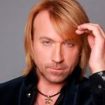 "Ликвидировали всё, даже телефоны" – друг Винника сообщил, кто пытается отомстить покинувшему Украину артисту 13 Maket Moldova 1650871362 94