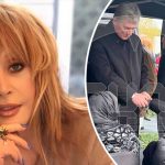 У Пугачёвой прокомментировали ситуацию с кражей часов на похоронах и при чём здесь Песков, целовавший руку Примадонны 12 Maket Moldova 1650871362 28