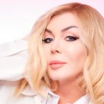 «Скажите, можно ли мальчику носить такую прическу?»: Ирина Билык впервые показала, как выглядит ее семилетний сын Табриз 14 Biluk