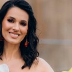 Маша Ефросинина вышла на улицы Киева в изысканном платье за 50 тысяч 16 Masha