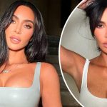 "Эти сочные формы сводят с ума" - Ким Кардашьян в белоснежном купальнике презентовала энергетический напиток 17 Maket Moldova 1650871362 5