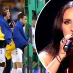 "Немного передали кутьи меда" - в Сети разнесли Джамалу за "особенное" исполнения гимна Украины 15 Maket Moldova 1650871362 6