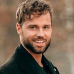 Экс-"холостяк" Алекс Топольский заявил, что переходит на русский язык и считает его "родным" 17 Maket Moldova 1650871362 восстановлено 3