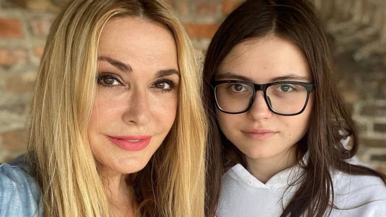 2b2da6b5c6af6d1d95395e3b3ebc7330 1