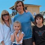 «Готов сдать ДНК-тест» — росСМИ назвали настоящее имя отца близнецов Пугачевой и Галкина 15 Maket Moldova 1650871362 33