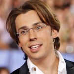 «В Индонезии были удивлены таким вниманием ко мне со стороны властей РФ» — Галкин лично прокомментировал его депортацию из Бали 17 f08b9d1b52e066fd88364af4f25d45c7 maksim galkin w0e9078 e1706377970754