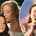 "Как будто встретилась с ней": Тоня Матвиенко впервые после смерти мамы спела ее песню «Квітка душа» 13 Make 5