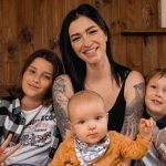 Анастасия Приходько впервые за длительное время показалась с тремя своими детьми 15 533b455a385ffe475ea81b97b0f360b6 e1715601295707