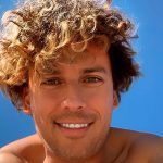 У Пугачёвой отличный вкус: Галкин показал подтянутое загорелое тело, лёжа на шезлонге в одних плавках 15 krug 8