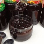 Беру 1 кг слив и плитку шоколада: такой вкусной закрутки на зиму раньше никогда не делала – идеальный джем 12 slyvovyj dzhem iz shokoladom