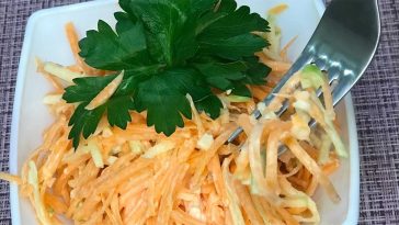 salat iz morkvy z rodzynkamy